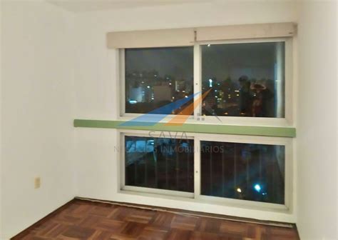 Alquiler Apartamento De 2 Dormitorios En Tres Cruces Piso Alto Ref