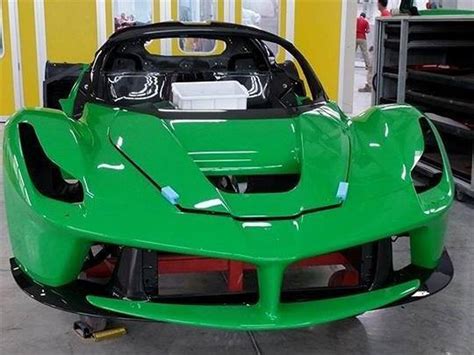 El Ferrari LaFerrari Verde De Jamiroquai Excentricidad Pura