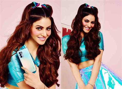 Sizzling Hot Bikini Looks Of Urvashi Rautela Filmy