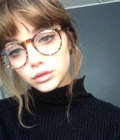 Girl Pretty And Beauty Image Bangs And Glasses Glasses Makeup Hairstyles With Bangs