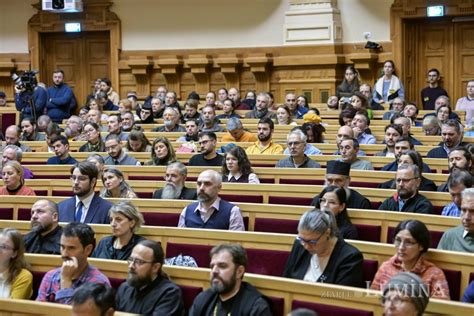 Conferin Na Ional Dedicat Artei Biserice Ti La Palatul Patriarhiei