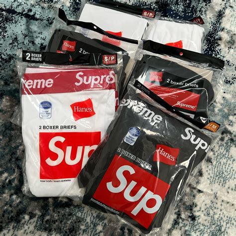 Supreme Men's Boxers-and-briefs | Depop