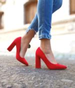 Stiletto Tacon Cuadrado Gamuza Rojo Pinta La Moda