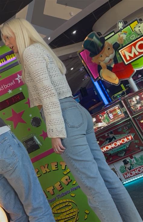 Pretty Blonde Ass In Tight Jeans At Arcade Tight Jeans Forum