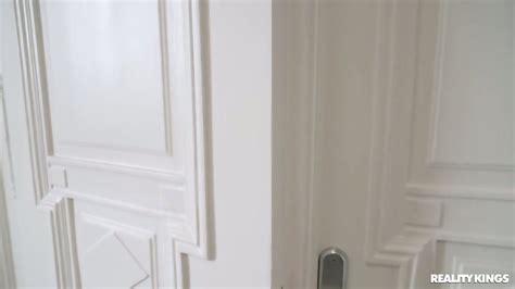 Anal Lover Blonde Receptionist Zlata Shine Gets Caught Masturbating By Jordi