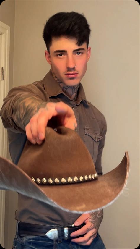 😳 follow @jakeandrich | Jake (Jakipz) Andrich | Facebook