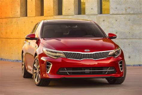 El Nuevo Kia Optima Exhibe Su Frontal En La Primera Fotografía