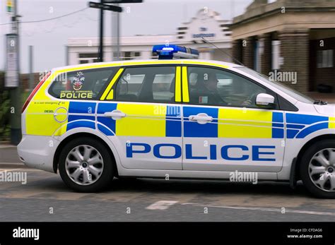 Uk Police Car Hi Res Stock Photography And Images Alamy