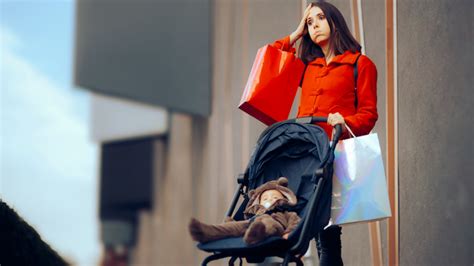 No Christmas spending boom, warns ARA - Internet Retailing