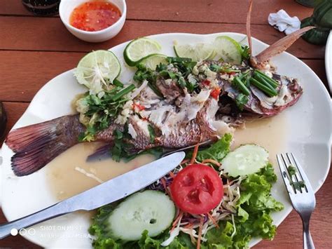 Phu View Restaurant Khao Lak Restaurant Reviews Photos And Phone