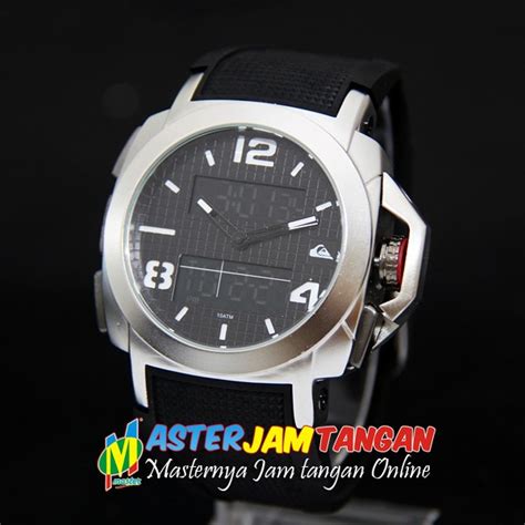 JAM TANGAN QUIKSILVER MOLOKAI SILVER BLACK RUBBER Rp 250 000 Jam