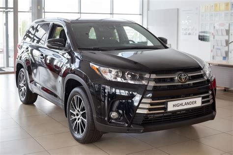 8 Best And Worst Years For The Toyota Highlander Ranked 2023