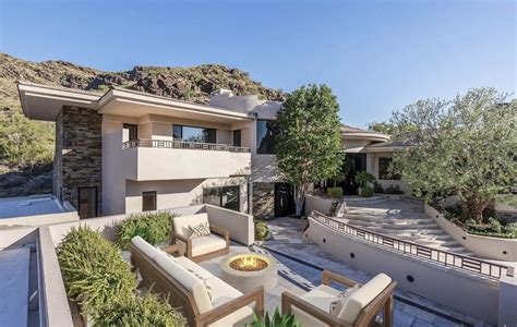 Arizona Cardinals Owner Michael Bidwill Lists Paradise Valley Home