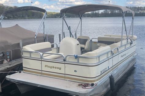 Top Portage Lakes Boat Rentals from Marinas starting at $200