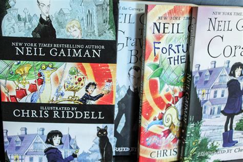 Neil Gaiman Chris Riddell 3 Book Box Set Coraline The Graveyard Book