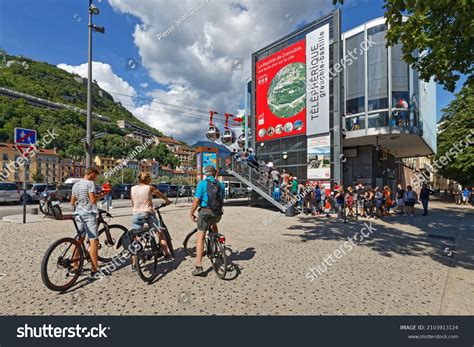 690 Cable Car Grenoble Images Stock Photos Vectors Shutterstock