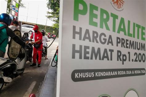 3 Menteri Jokowi Merapat Ke Kantor Airlangga Bahas Pembatasan BBM Jadi