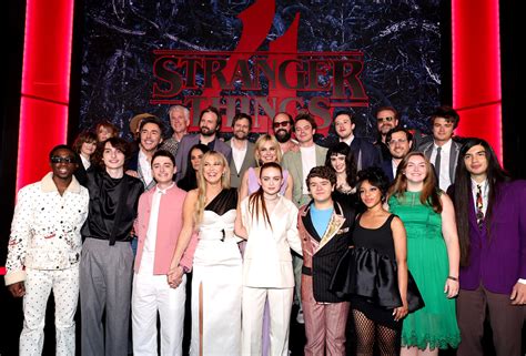 Photos Stranger Things 4 Cast Celebrate Trailer And Premiere Latf Usa News