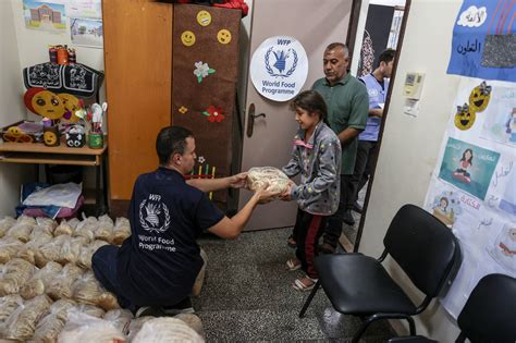 From The Field How Un Distributes Food Aid In Gaza West Bank Global