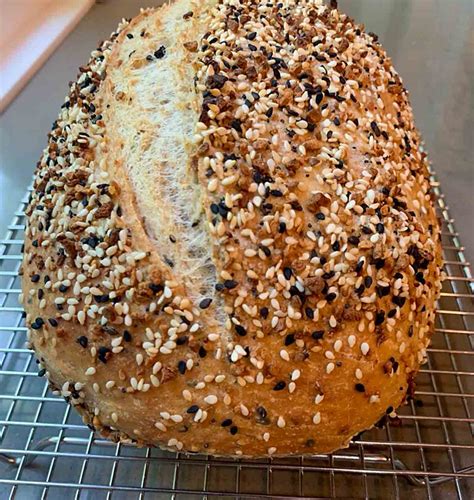 No Knead Everything Bagel Bread Leite S Culinaria