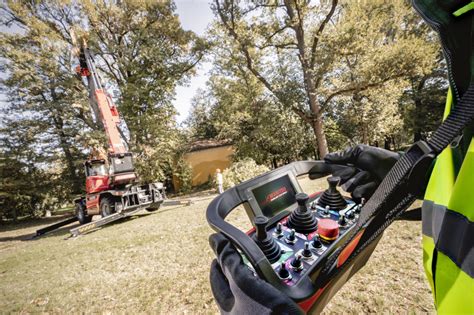 Manitou Launches New Homologated Pruning Tree Attachment Machinery