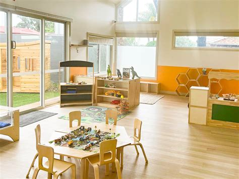 A Complete Guide To Montessori Language For All Ages
