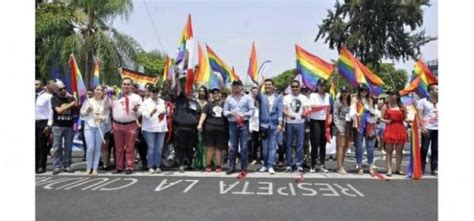 Por Primera Vez Un Gobernador Mexicano Participa En Marcha Del Orgullo