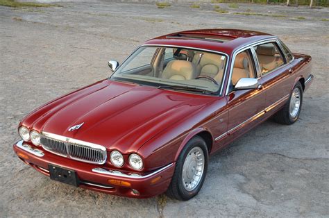 2000 Jaguar XJ8 VANDEN PLAS Frazier Motorcar Company