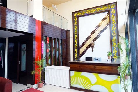 Hotel Kalinga 𝗕𝗢𝗢𝗞 Puri Hotel