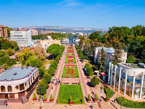 Самые красивые города Кавказа и их достопримечательности