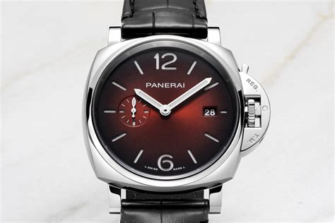 Panerai Luminor Due PAM01424 In Burgunderrot Zehn Vor Zwei