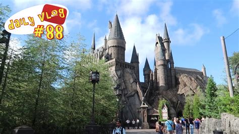 Hogsmeade, Butterbeer, casting spells, Hogwarts & Universal in general ...