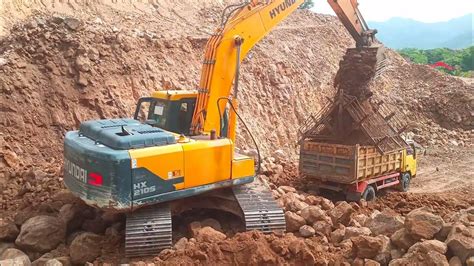 Hyundai Hx210s Excavator Loading Trucks Sotiriadis Mining Works Youtube