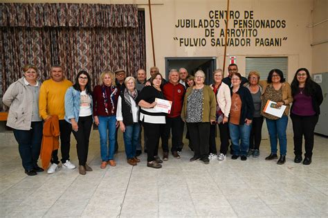 El Club De Abuelos Junto Al Centro De Jubilados Y Pensionados Arroyito