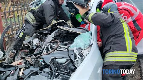 Incidente In Corso Italia Angolo Via Colombo A Monteu Da Po