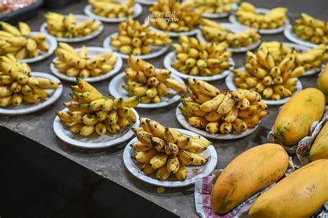 汶萊景點｜加東夜市 Gadong Night Market・汶萊庶民美食的匯集地！一元夜市的美食推薦 許傑旅行圖中