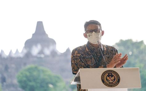 Sambut Kedatangan Turis China Sandiaga RI Jadi Destinasi Favorit