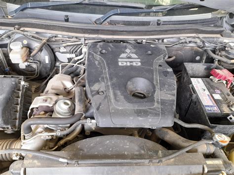 Mitsubishi Triton Transgearbox Automatic 4wd Diesel 24 4n15 03