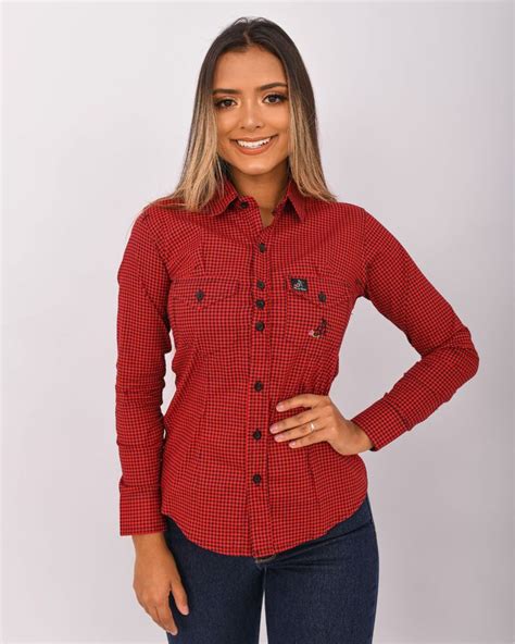 Camisa Xadrez Feminina A Peoa Fica Um Luxo Vestida De Traje Country