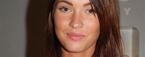 Megan Fox Wie Unecht Ist Ihr Gesicht Promiflashde