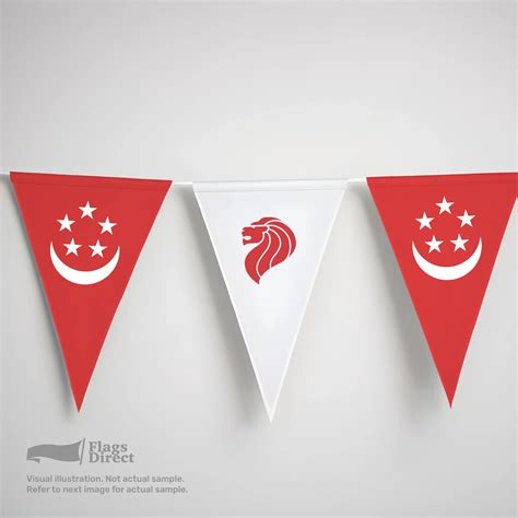 Red White Triangle Pennants - FlagsDirect