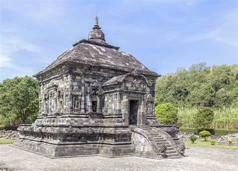 Candi Banyuniba Banyunibo Candi Di Yogyakarta