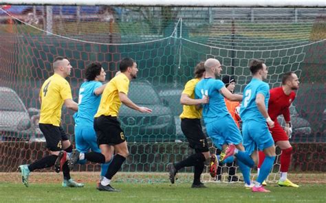 La Rocca Altavilla Non Si Libera Dal Malefico X Calcio Vicentino