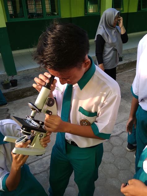 KEGIATAN KELOMPOK ILMIAH REMAJA KIR SMA N 1 PUNGGUR SMA NEGERI 1