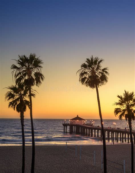 Manhattan Beach Pier stock image. Image of pier, california - 97713205