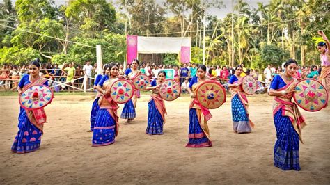 Deeplinadeka ⁠ Bihu Dance 🥰 Assamese Bihu Dance Youtube