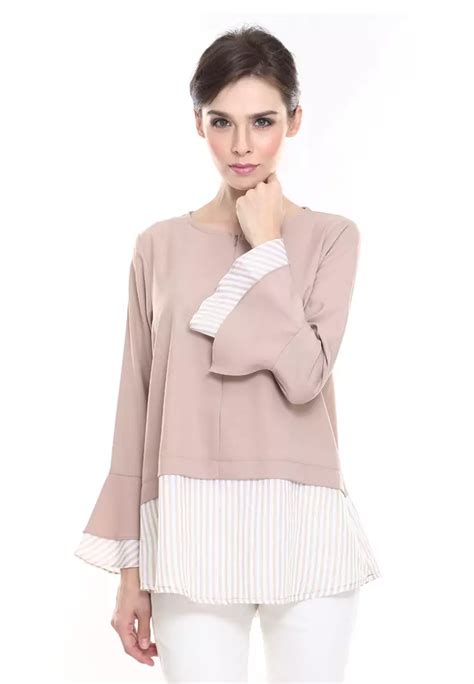 Buy Rina Nichie Basic Zalia Top In Nude Online Zalora Malaysia