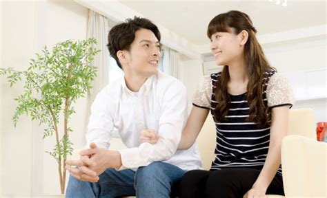 年下の彼氏が欲しい！年下の魅力や欠点、付き合い方4選を暴露 情熱的な女性の美学│働く女性に贈る恋愛と結婚の人生ガイド