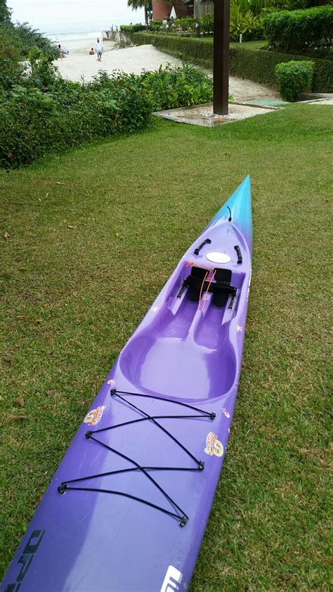 VENDE SE Surfski Moana Opium Hightec