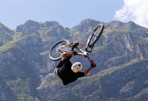 Video Cycling Enthusiasts Get An Insane Sneak Peek From Kilian Bron As